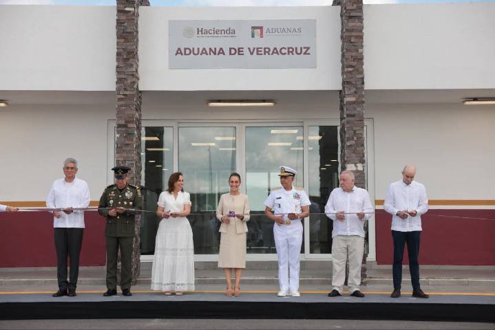 En Veracruz, Sheinbaum advierte: ‘no triunfa quien busca apoyo extranjero’; pide estar alerta ante injerencias