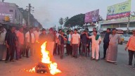 Paddy, maize farmers demand MSP, bandh observed in Honnali and Nyamathi