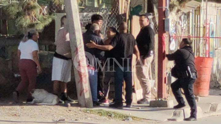 Ataque armado en tienda de abarrotes en Ciudad Juárez deja un fallecido y una adulta mayor herida