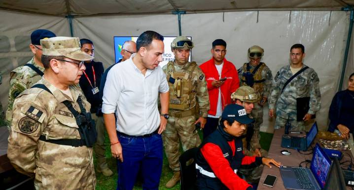 José Jerí supervisa puesto de comando en Puente Piedra para reforzar la lucha contra la delincuencia