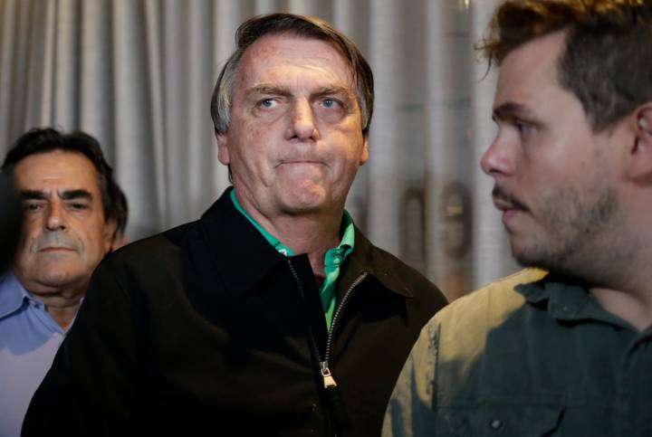 What to know about former President Jair Bolsonaro’s arrest in Brazil