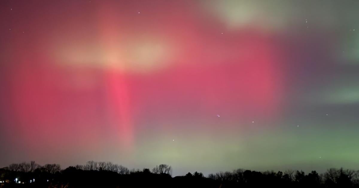 Northern Lights dazzle across central Illinois — viewers capture stunning photos