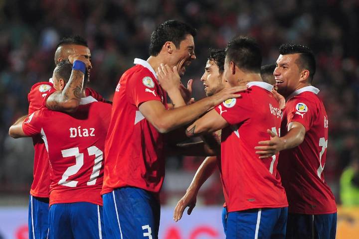 Ex seleccionado chileno le quita el piso a Córdova en La Roja: “Te pasan a los mejores jugadores de Chile y no les sacas rendimiento”