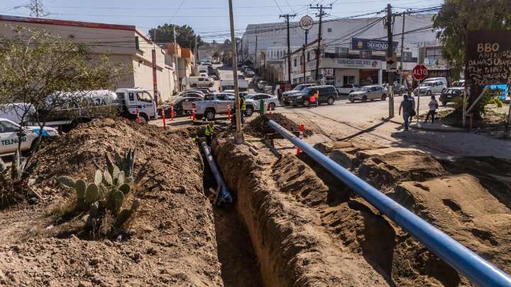 Comienza reparación de acueducto en Los Pinos, terminarán hasta diciembre, confirma la CESPT