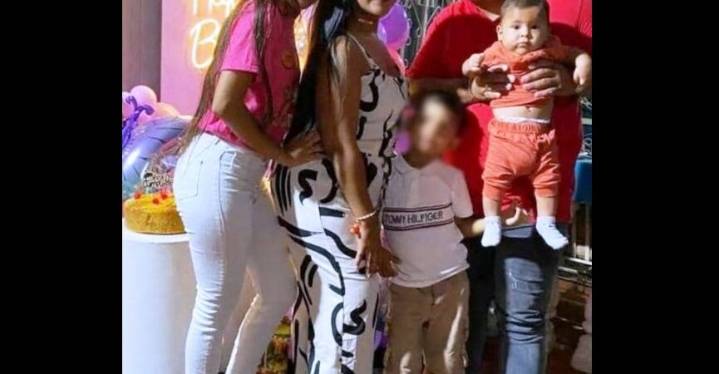 Tragedia en la C-1: Madre y bebé pierden la vida en un fatal accidente mientras se dirigían a disfrutar las luces de Bella Vista.