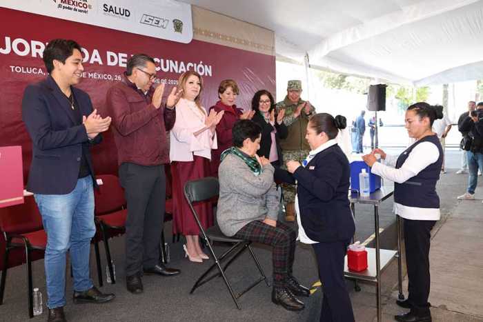 UAEMéx y GEM lanzan megajornada de vacunación en Toluca
