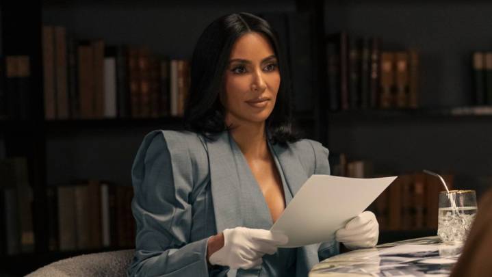 Kim Kardashian Claps Back at Negative 'All's Fair' Reviews