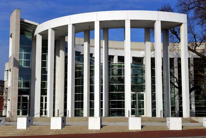 Defense attorney continues to battle government for records about supposed informant in Chicopee shooting case