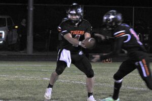 Aberdeen advances in 3A, Teton eliminated in 4A as football round one concludes Saturday