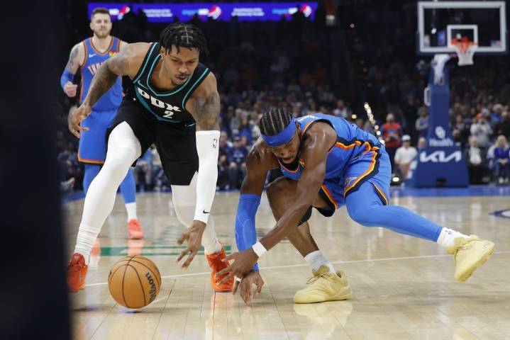 Deadspin | Thunder crush Blazers, avenge lone loss of season