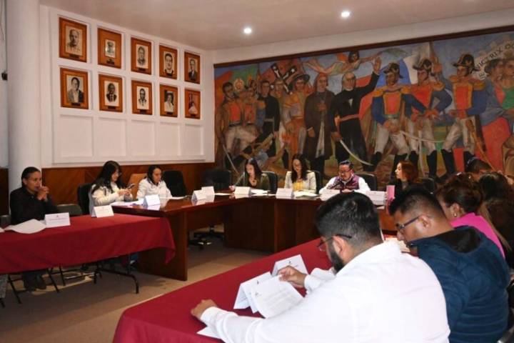 Alcalde de Epazoyucan gana más del doble que su antecesor. ¿A cuánto asciende su dieta mensual?