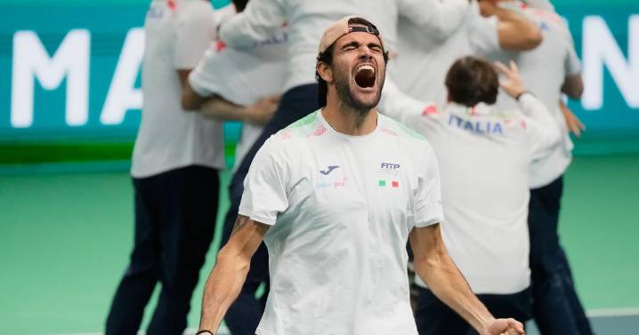 Italy wins Davis Cup for third straight year by beating Spain in final