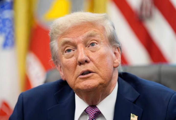 Trump Demands Senators Stay In Town to Reach a Deal or Kill ‘Filibuster’