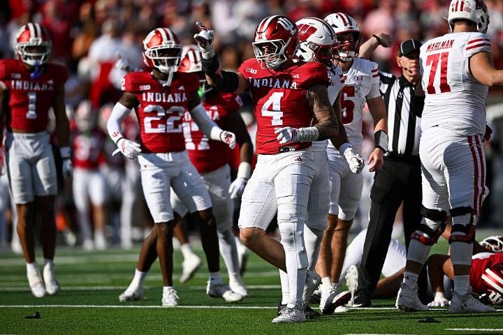 Hoosiers Hammer Wisconsin 31-7, 11-0 For First Time Ever