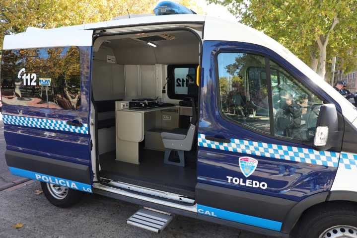 Toledo estrena su Policía en los barrios para acercar los agentes locales y la seguridad a la ciudadanía