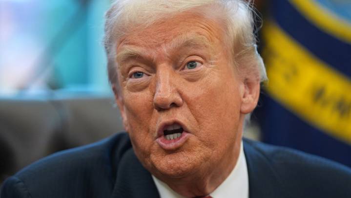 Trump pledge to 'immediately' end protections for Minnesota Somalis sparks fear and legal questions