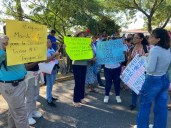 Con bloqueo de avenida, piden cobertura de varias plazas en la ESTI 83, en el sur
