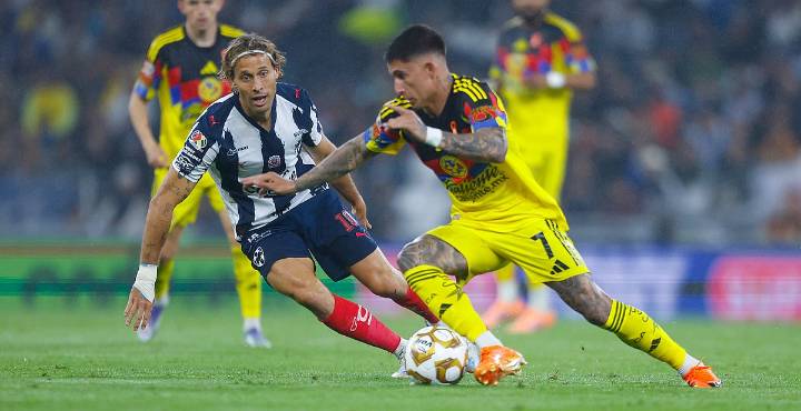 Suspenden a árbitro y VAR tras polémico Monterrey vs América