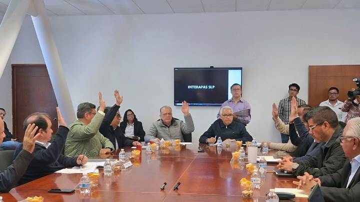 Voto unánime de autoridades municipales demuestra responsabilidad con la prestación de servicios de Interapas: Jorge Daniel Hernández Delgadillo