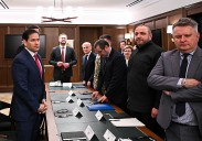 EE UU y Ucrania se reúnen en Florida para acelerar el proceso de paz