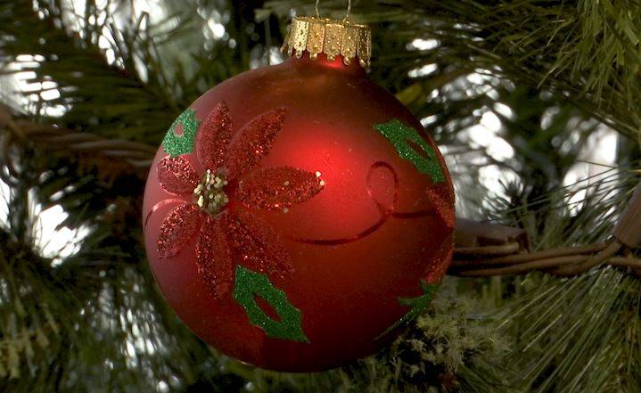 Walking in a (Minot) Winter Wonderland: Main Street businesses kick off seasonal open house