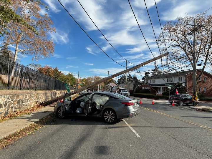 Single-car crash takes down utility pole on busy New Dorp street Saturday morning