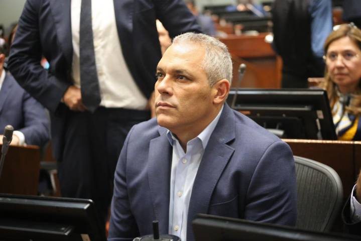 Congreso insta al Gobierno a cumplir con alivios de energía y gas para el Caribe