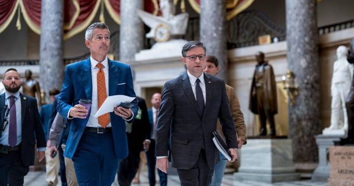 Speaker Johnson faces an unruly House as lawmakers return for shutdown vote