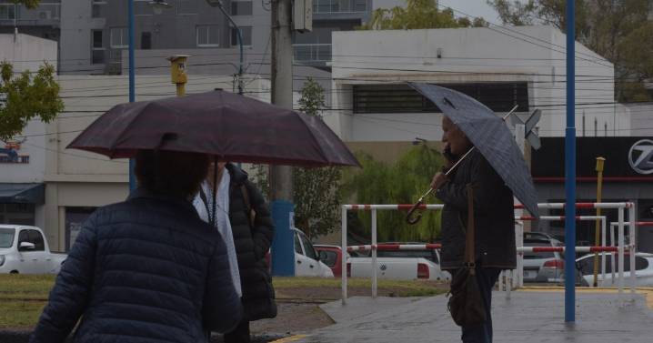 Tormenta, granizo y viento con ráfagas de hasta 90 km/h, la alerta que complica al Alto Valle: ¿a qué hora regresa la lluvia?