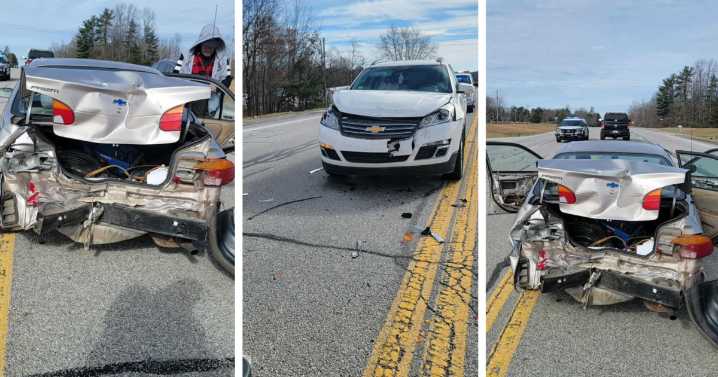 No injuries in crash on Hwy 111 in Dunlap