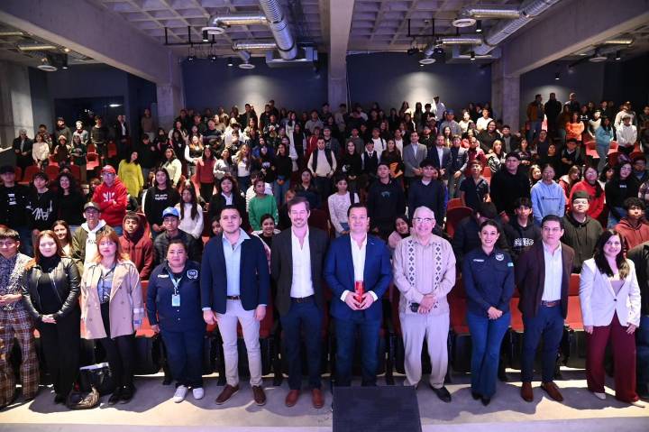 Estudiantes de la Universidad Carolina se suman a la Red de Seguridad de Coahuila