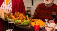 La cena por el Día de Acción de Gracias ahora cuesta menos: estas son las razones