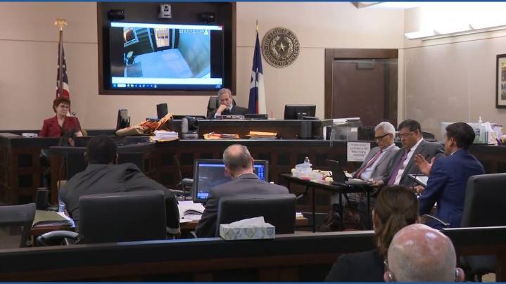 Trial against ex-SAPD officers in death of woman during mental health call enters 19th day