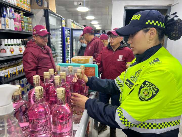 Capturados con licor adulterado