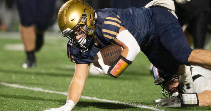 "The Boys Are Back": Bishop Dwenger, Bishop Luers are among the many returnees at football state finals