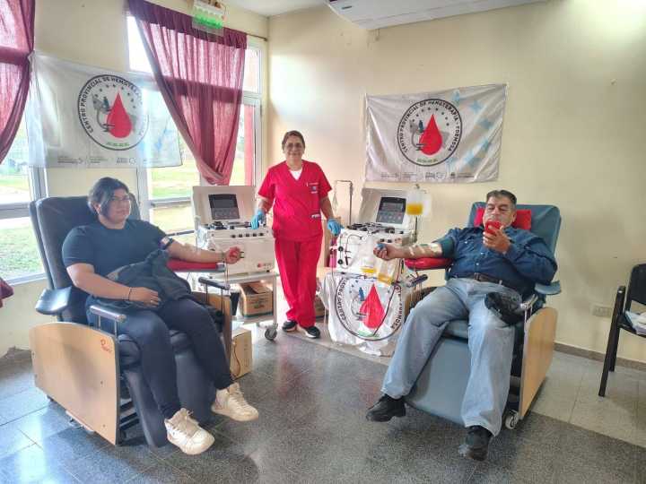 El Hospital de Las Lomitas reunió cerca de 90 donantes en una nueva colecta voluntaria de sangre