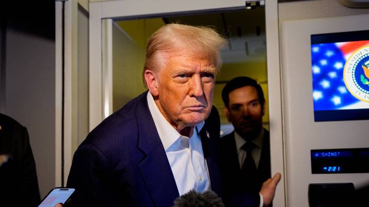 Dems want FCC probe of "60 Minutes" trimming Trump Binance pardon exchange