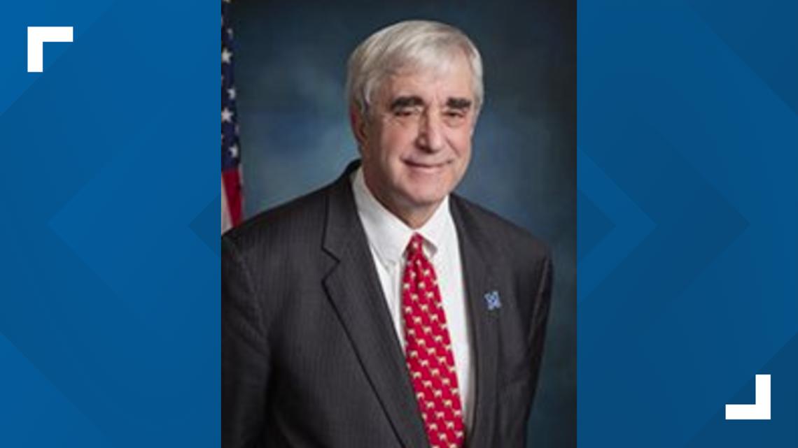 Unofficial totals have Marietta mayor holding off 24-year-old challenger by fewer than 100 votes