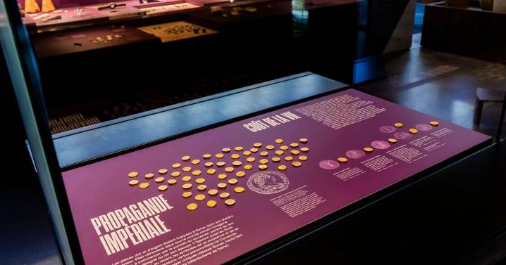 2 robbers overpower a guard and steal dozens of ancient gold coins from a Swiss museum