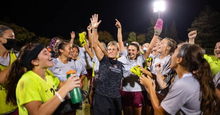 Chico State Women's Soccer head coach Kim Sutton named 2025 CCAA Coach of the Year, four players earn All