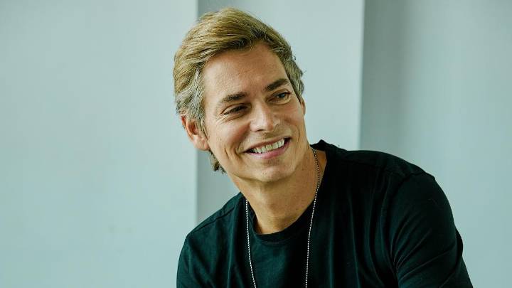 Carlos Baute: “Tengo canas por todos lados y no pasa nada”