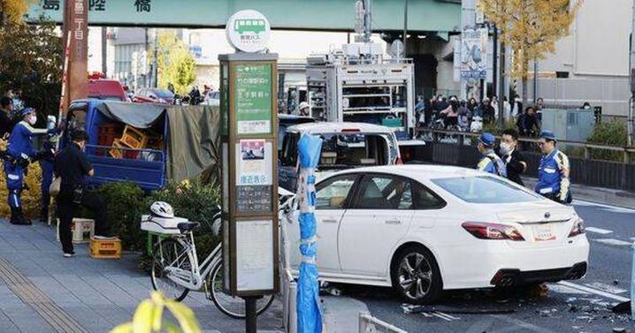 BREAKING Driver 'ploughs into crowd then flees' as at least one dead and 10 injured