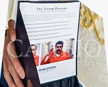 Petro reclama a Estados Unidos por una foto en que sale vestido de preso