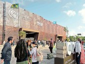 COP30 llama a luchar contra el negacionismo; inician diálogos en Belém