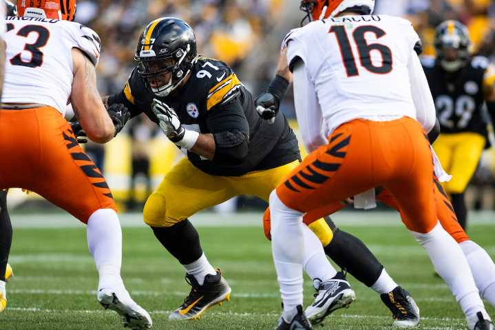 Steelers' Cam Heyward expected to play against Bears after injury scare
