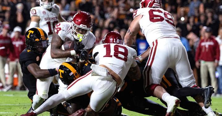 No. 8 Oklahoma's playoff hopes hinge on regular-season finale against LSU