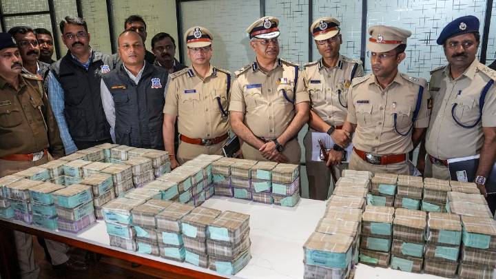 Bengaluru heist: 3 including police constable arrested, ₹5.76 crore recovered within 3 days