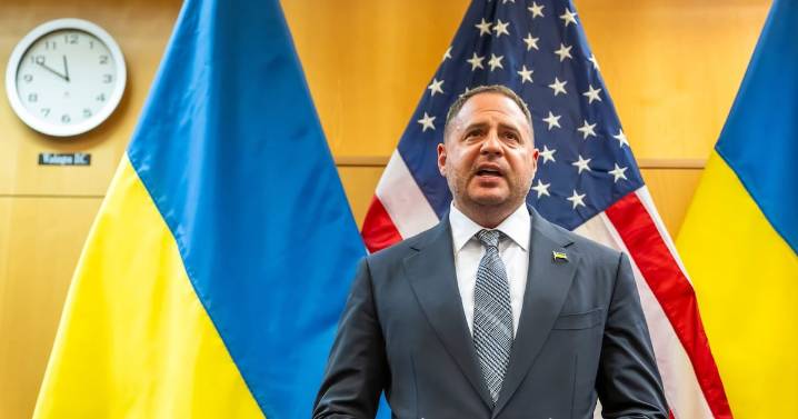 Ukraine news: Anti-corruption raid targets chief of staff