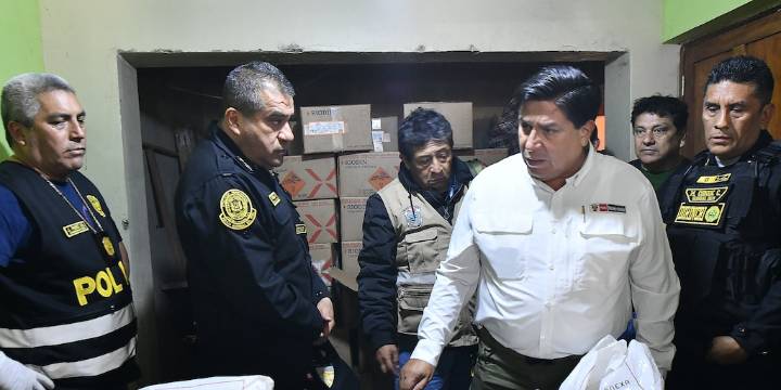 Ministro Tiburcio anuncia expulsión de policías implicados en delitos:“Tienen que ser retirados de la institución”