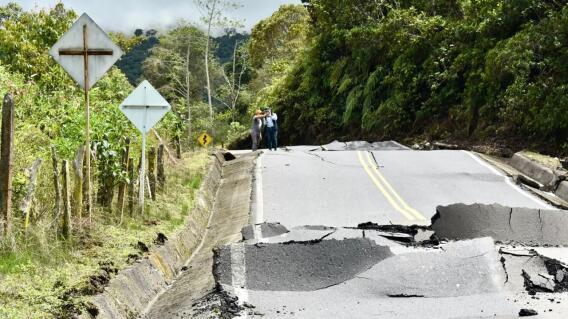 Reabren tramo de la Troncal del Carare, pero vía sigue en crisis: proponen usar fondos de la ruta Bucaramanga